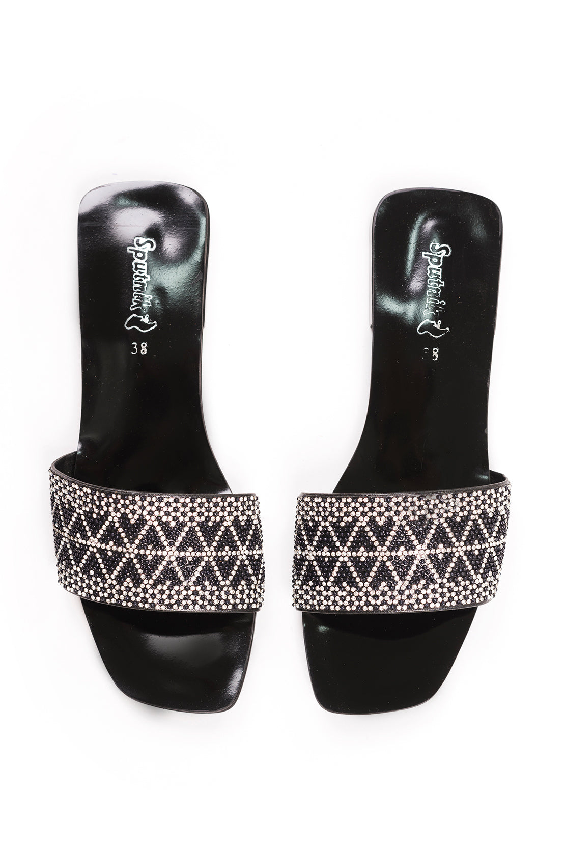 Black Flat Slipper L02206/002