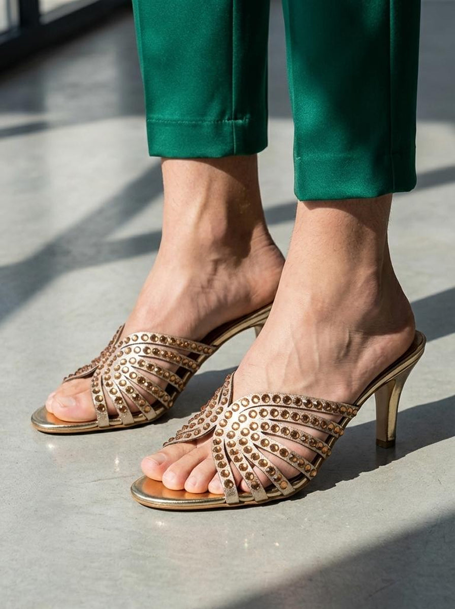 Golden Fancy Slipper L02778/011