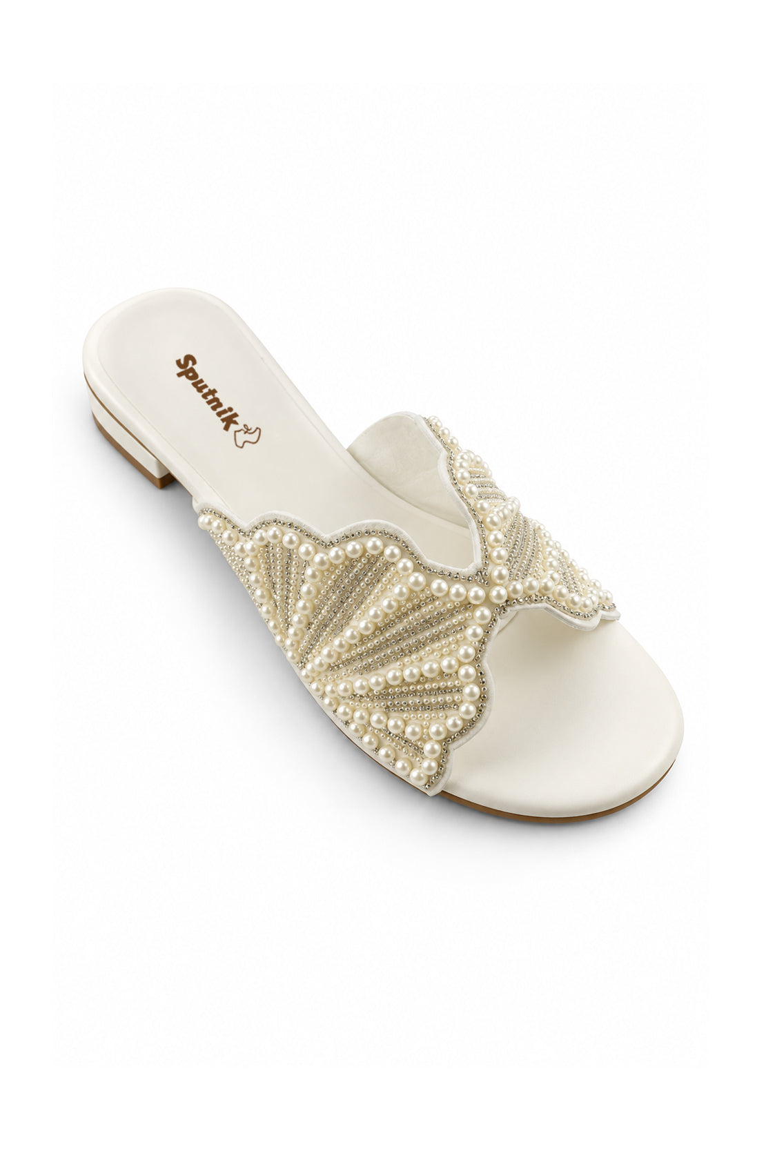 White Flat Slipper L02210/003