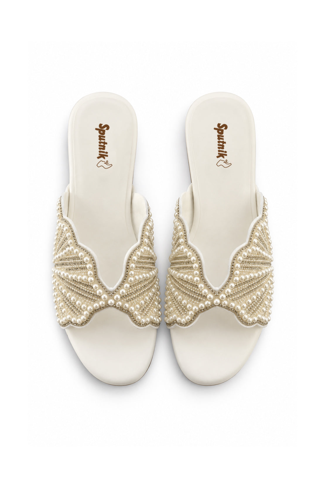 White Flat Slipper L02210/003