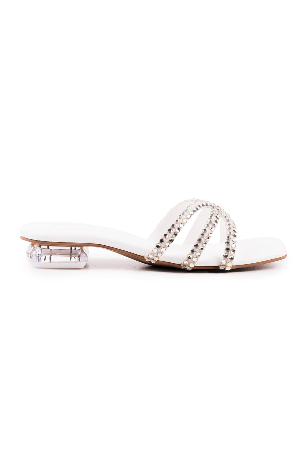 White Flat Slipper L02203/003
