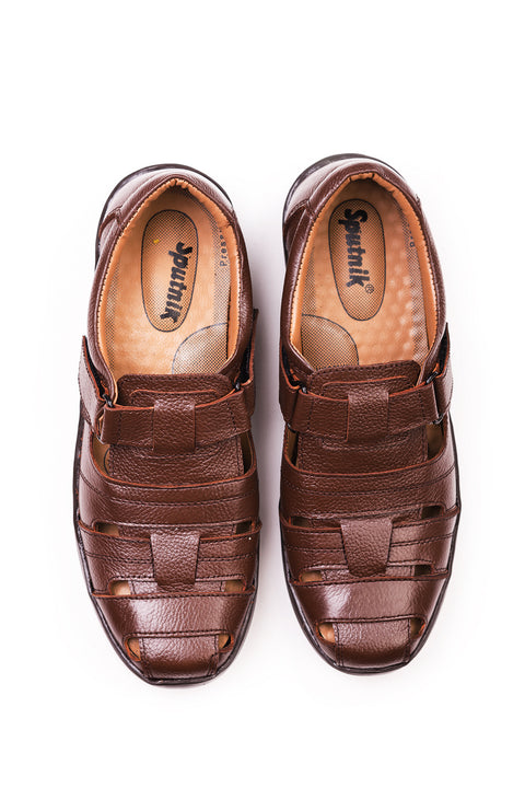 Brown Sandal J00851/014