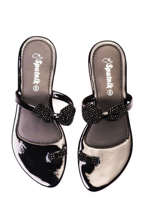 Black Flat Slipper J02142/002