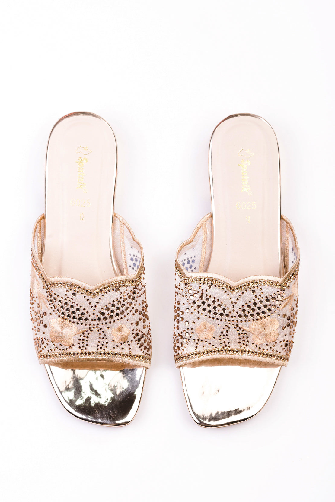 Golden Flat Slipper K02224/011