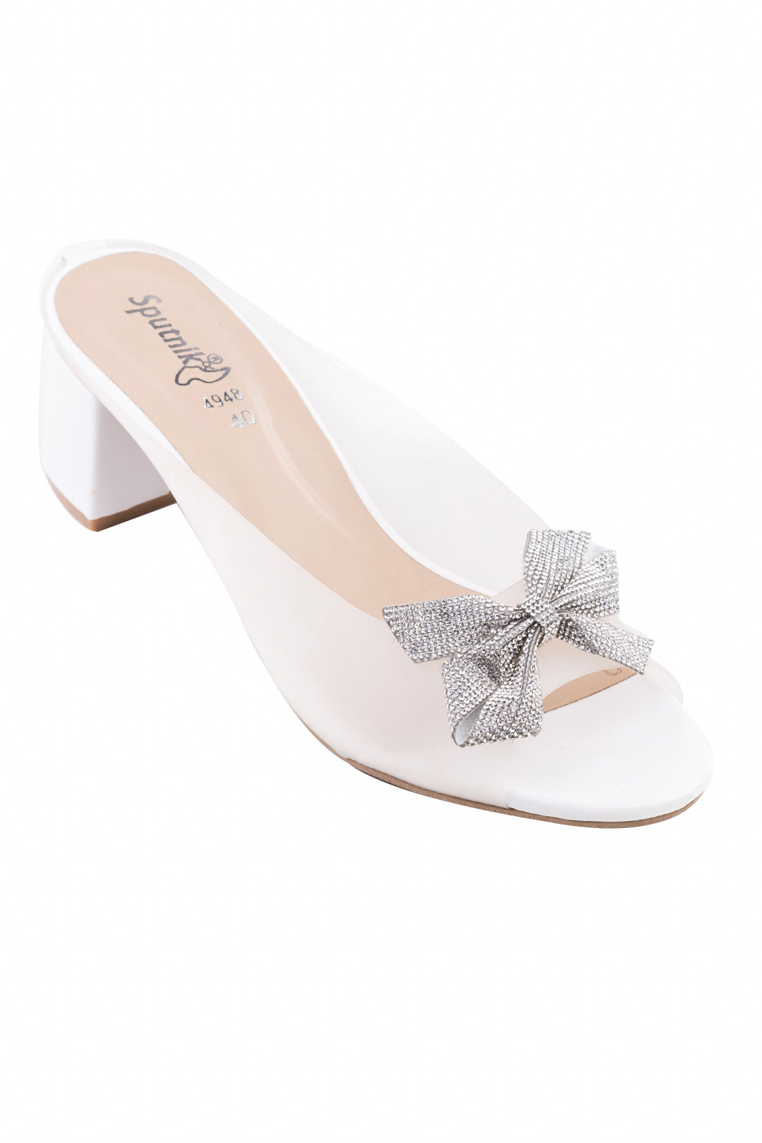 White Fancy Slipper K02409/003